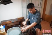 梦见淋浴成都“90后”小伙“十年磨一剑”：从爱好者到守艺人 传播中国文化